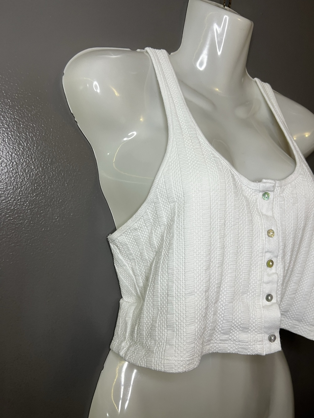 Intimately Free People Tank Top Womens Medium White Scoop Neck Button Cropped - Picture 2 of 6